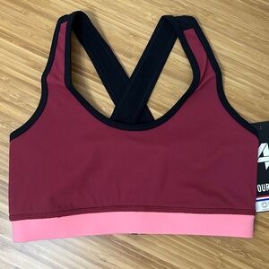 NWT FOURLAPS INFINITY SPORTS BRA RED VELVET STRAWBERRY BLACK